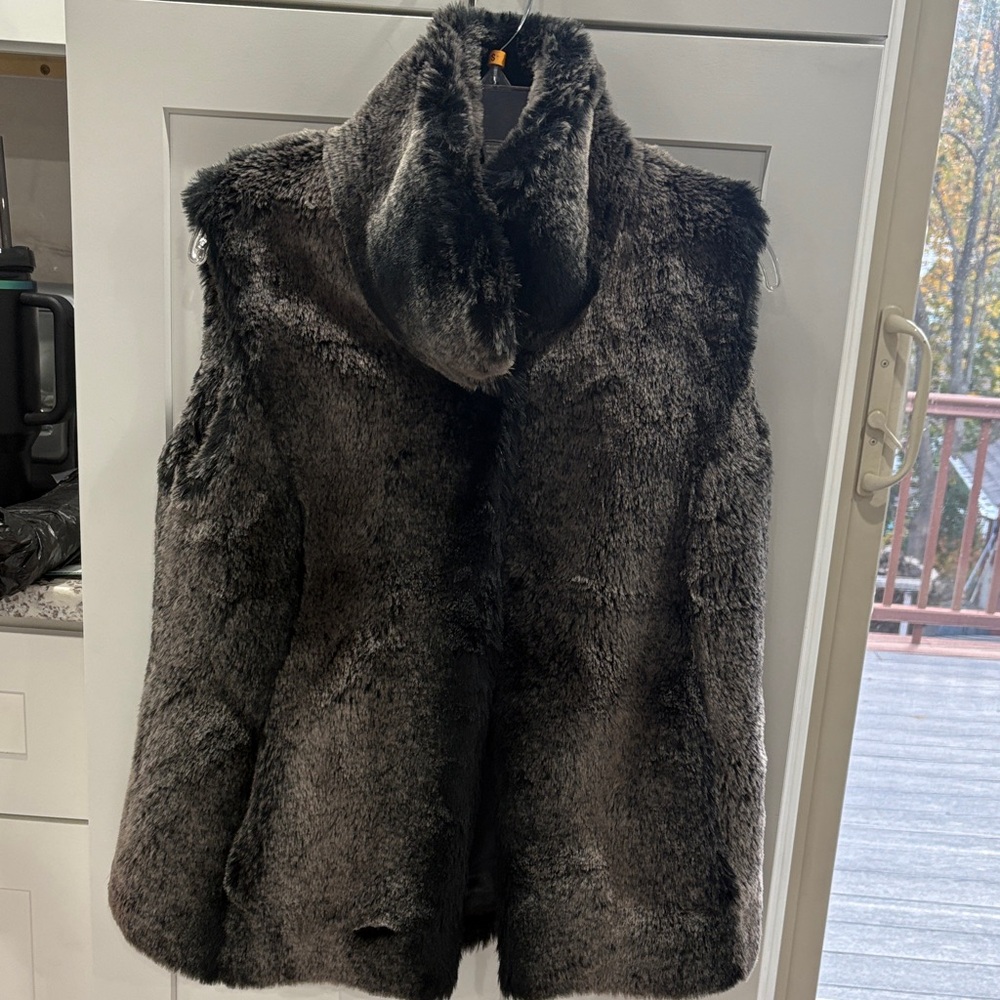 Kristen Blake  Faux Fur Vest NWOT